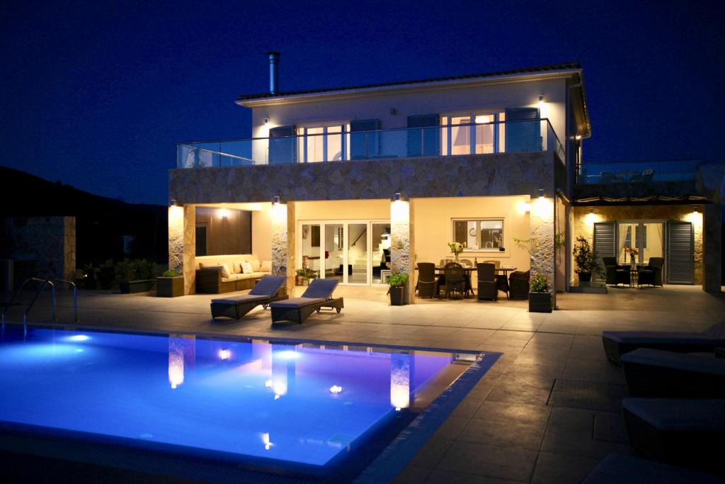 Skala Villa | Villa Darymine