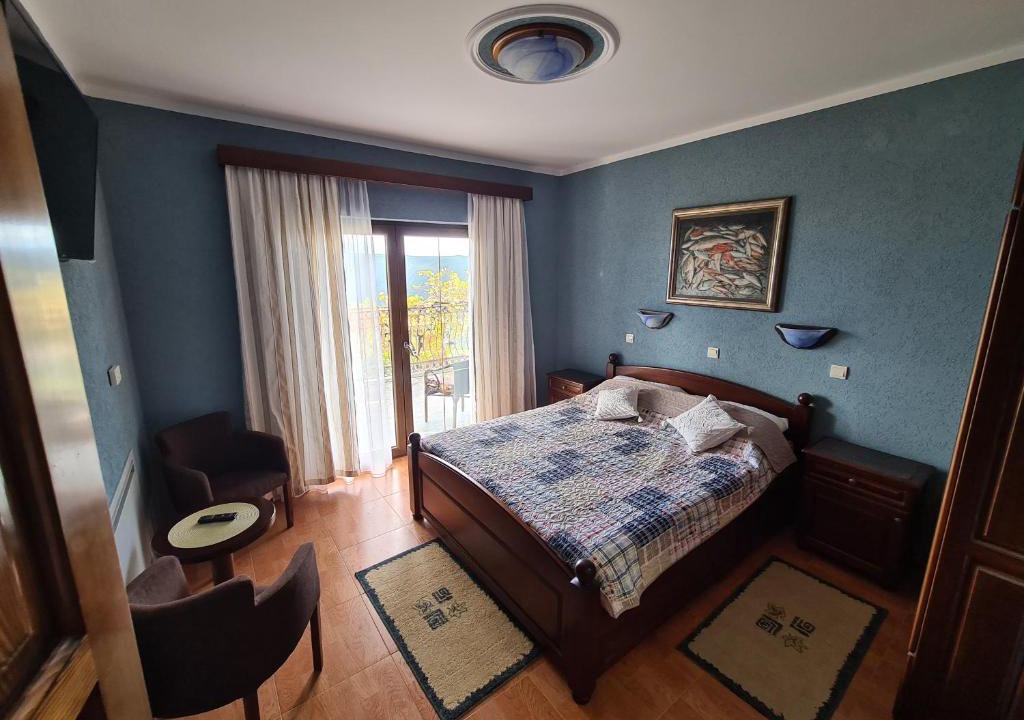 Prijevor House | Villa Deloik Hill House