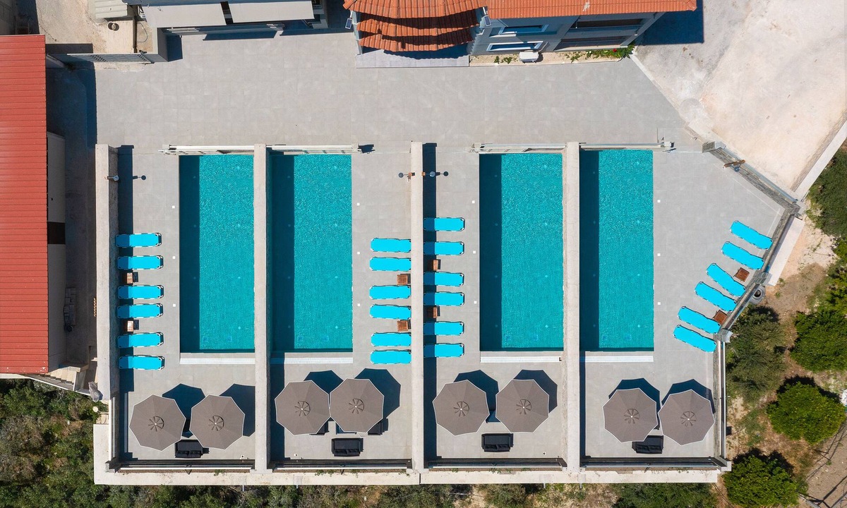 Kremasti Apartment | Villa Divina Luxury Suites