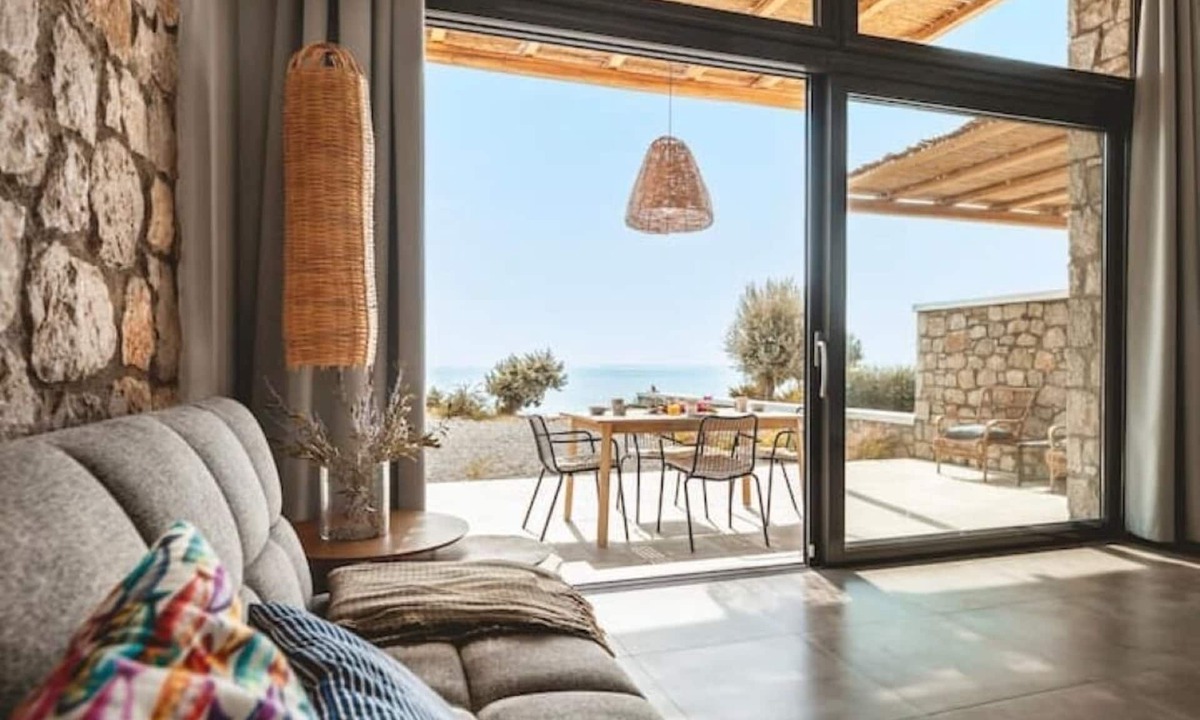 Kiotari Villa | Villa En Plò Kiotari - private descent to the sea - C
