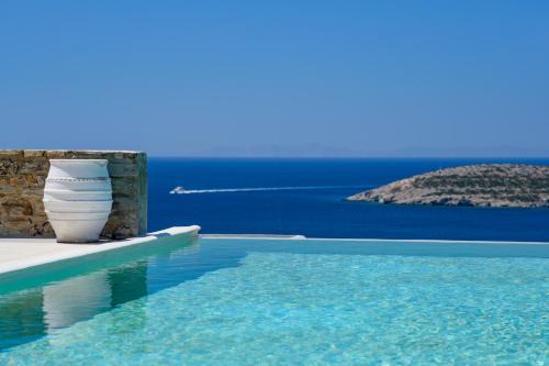 Antiparos Villa | VILLA ERIS