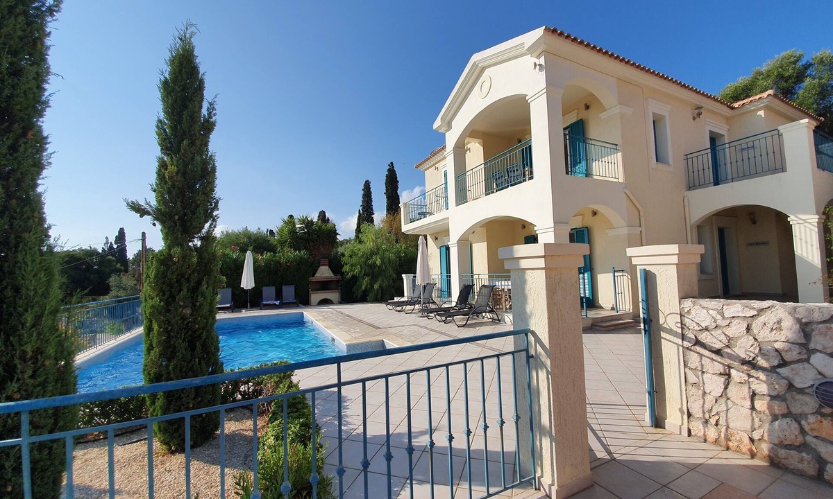 Kaligata Villa | Villa Helios - Fully equipped, countryside location, sea views, pool & BBQ