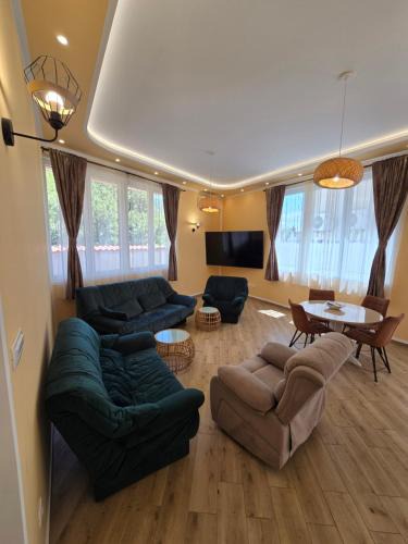 Maini Villa | Villa Iper Krystallos