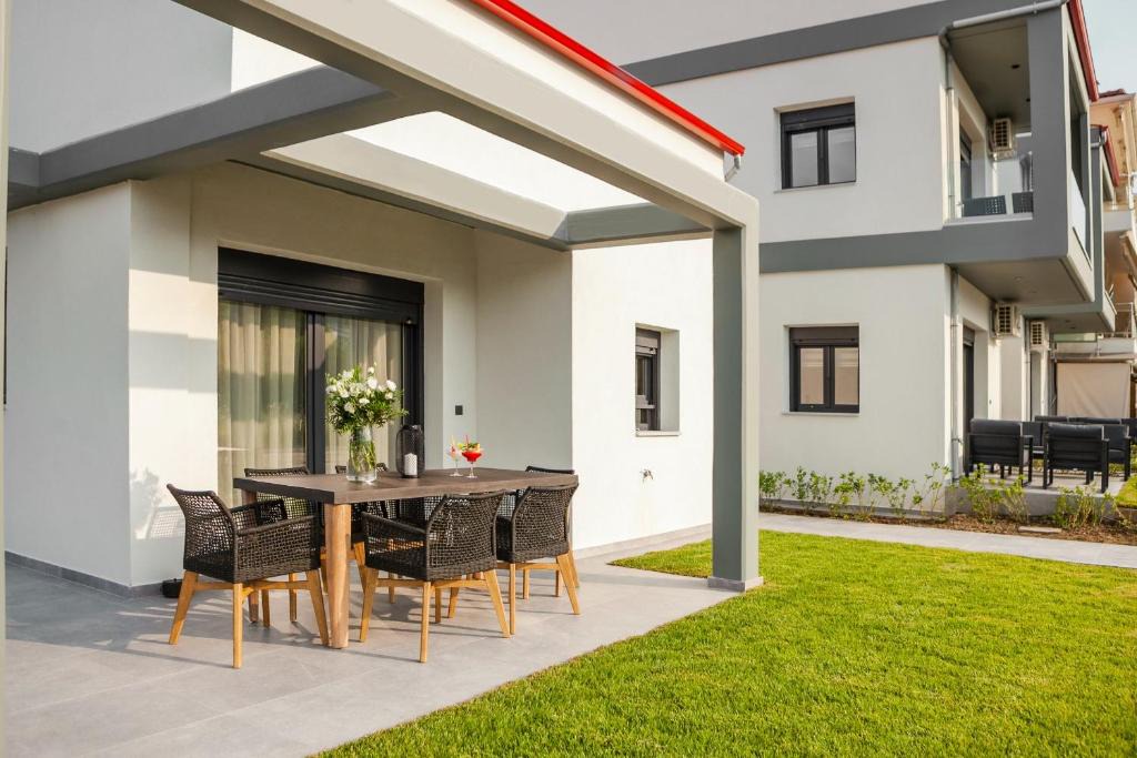 Polichrono Apartment | Villa Irene