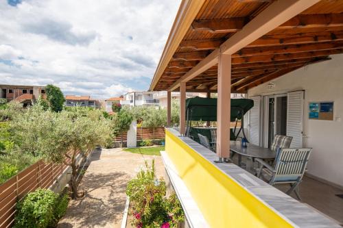 Toroni House | Villa Isabella