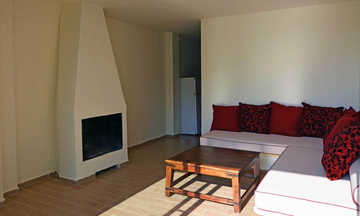 Molos-Agios Konstantinos House | Villa Karya two bedroom villa