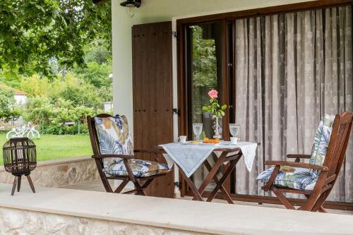 Kalyvia Varikou Villa | Villa La Varik 3