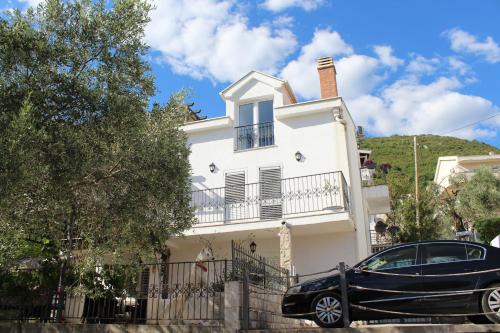 Petrovac Apartment | Villa Lime