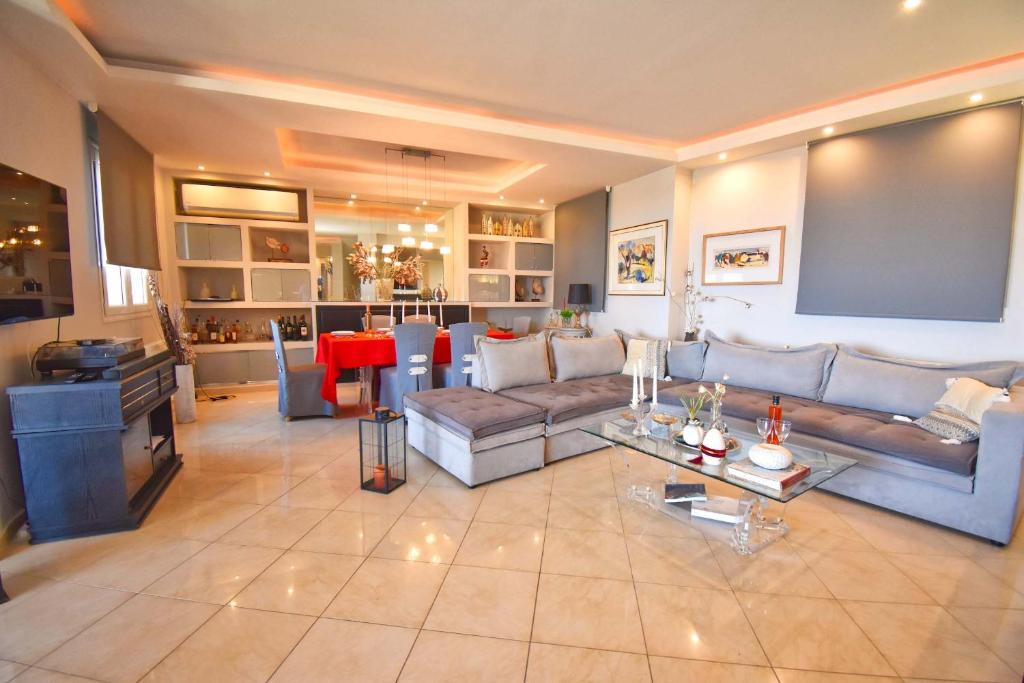 Corfu Town Villa | Villa Mariah on the hill with seaview