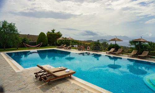 Kontos Villa | Villa Marini Aegina - Panoramic Sea Views, Pool side retreats & privacy