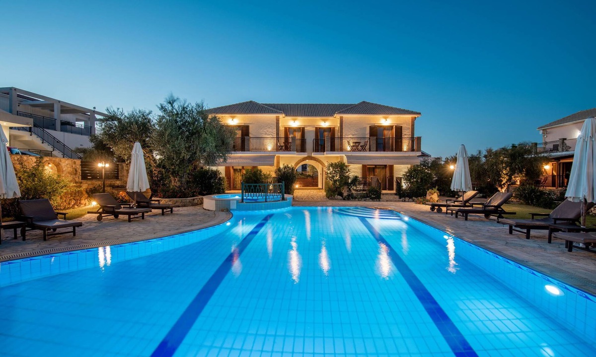 Neromilos Villa | Villa Mimosa - Olive Tree Villas