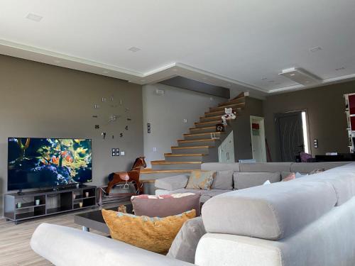 Lazarat House | Villa Pamela