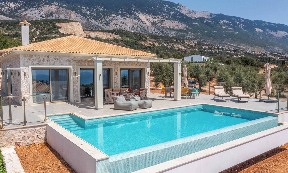 Leivathos Villa | Villa Pangea Irene - Two Bedroom Villa, Sleeps 4