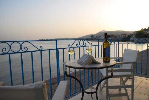 Gefira Mpania Villa | Villa "Pietra e Mare"