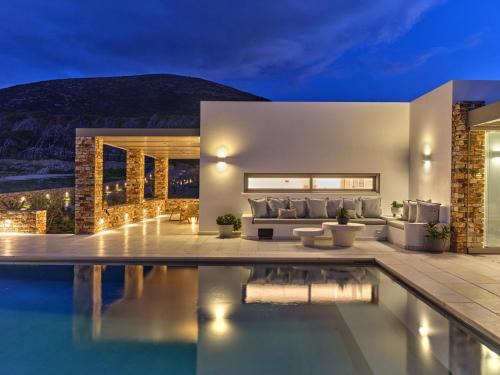 Paros House | Villa Raphael - Luxury and Serenity in Paros