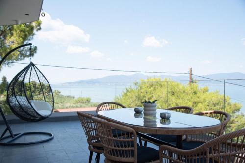 Livanatai Apartment | Villa Rock&SeaView