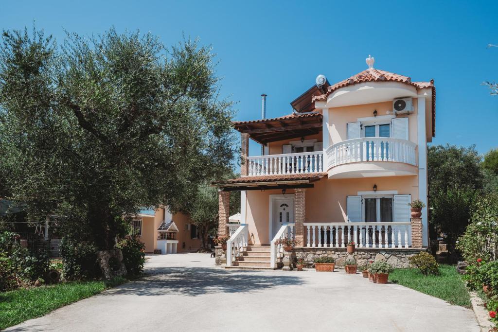 Tsilivi Villa | Villa Rosa 3 Bedroom with Sea View