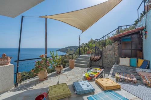 Katakali Villa | Villa 'SeaRock' Maisonette at Amoni Corinth