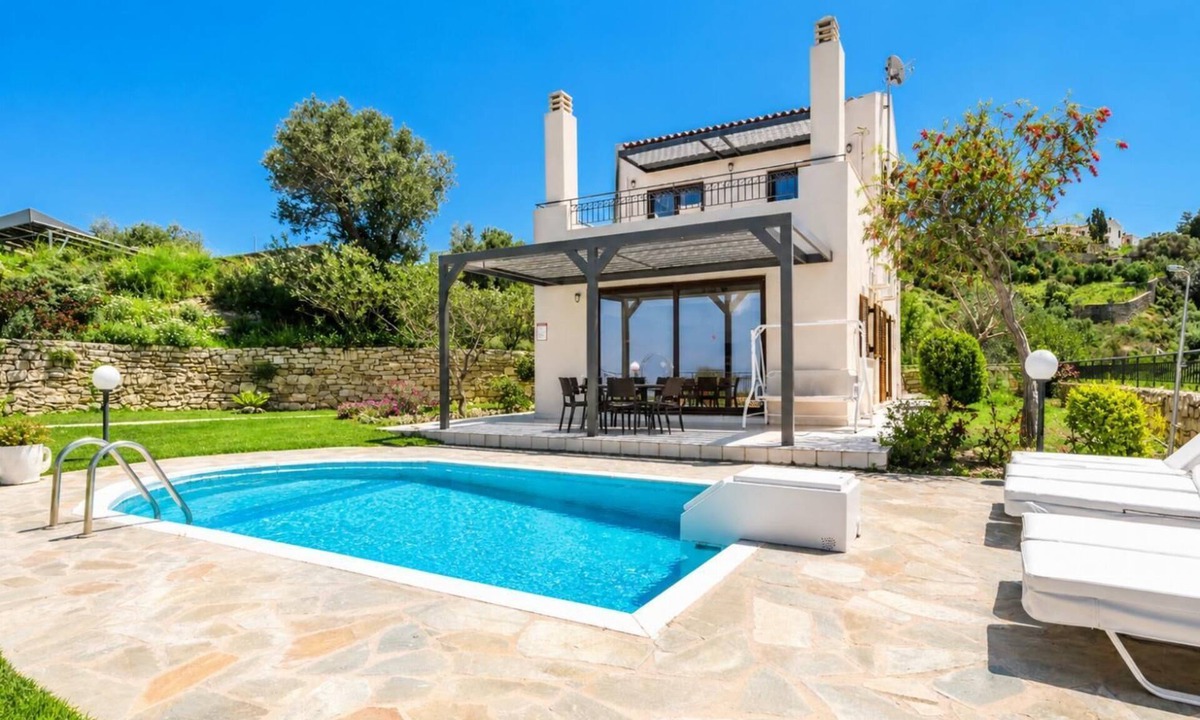 Maroulas Villa | Villa Spiridoula - Three Bedroom Villa, Sleeps 6