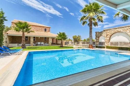 Drosia Villa | Villa St Dennis