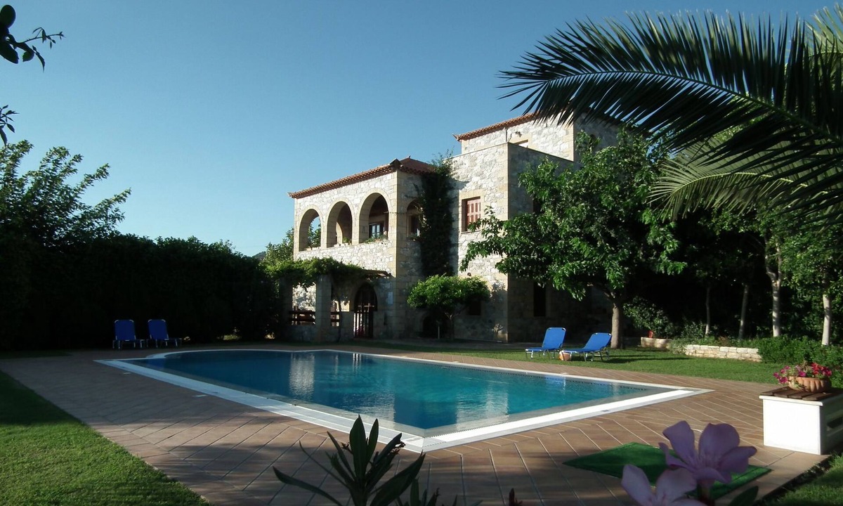 Lefktron House | Villa Sunset by Interhome