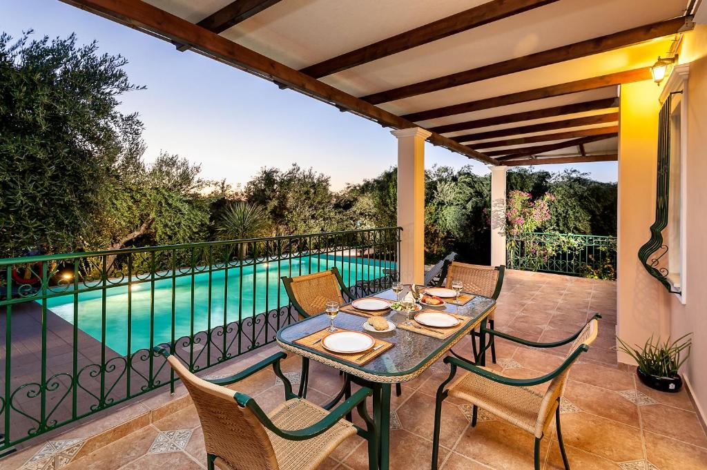 Agia Villa | Villa Vallia - Villa Marina