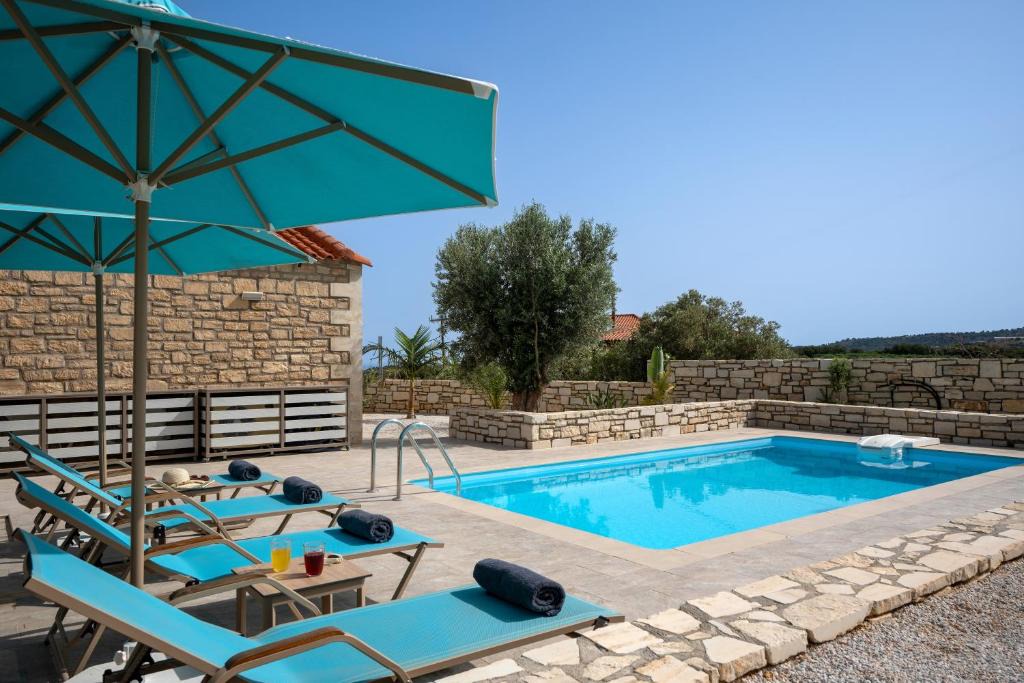 Erfoi Villa | Villa Vasiliki Private Heated Pool with Sea View