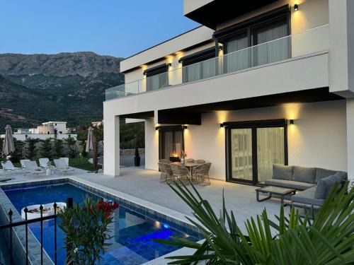 Dobra Voda Villa | Villa Vista Grande Bar