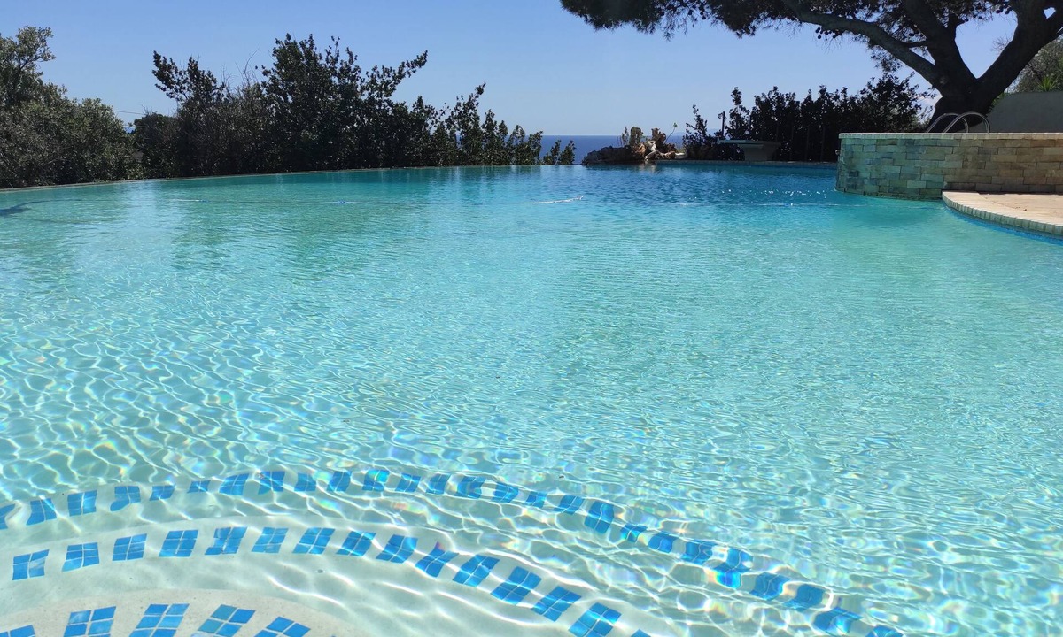 Saronikos Villa | VILLA WITH 3 UNITS AROUND AMAZING INFINITY POOL AND SEA-VIEW