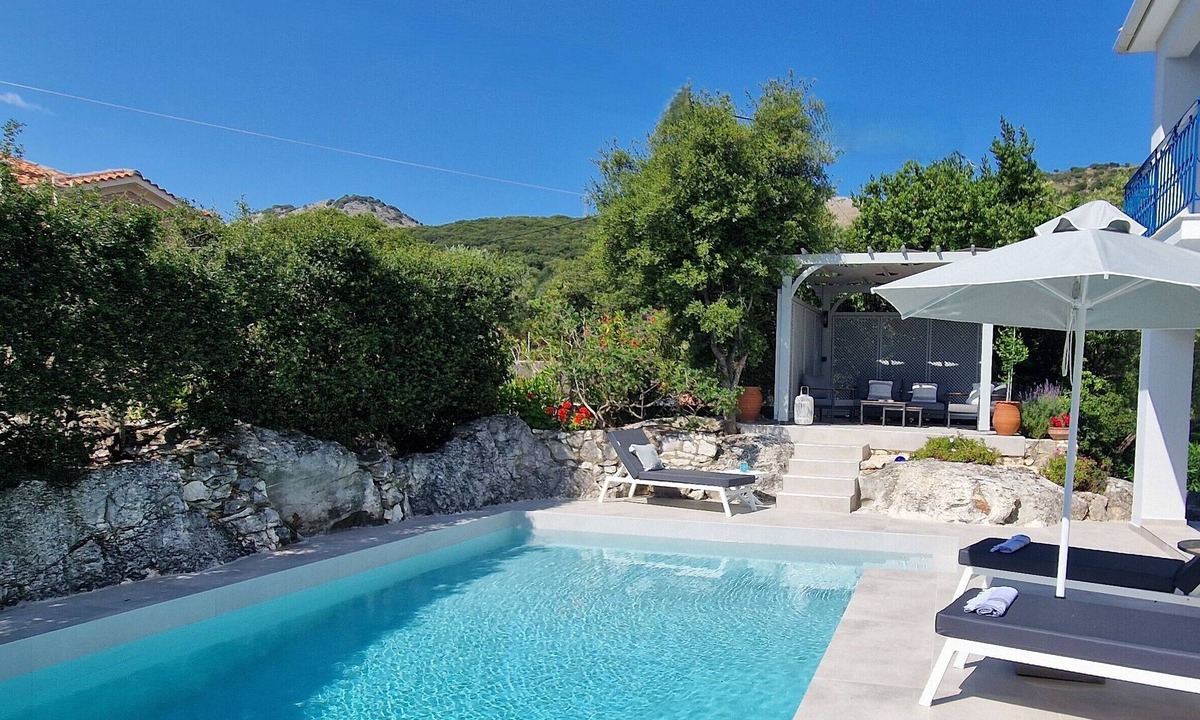 Makriotika Villa | Villa with Private Pool & Sea Views – Peaceful Retreat in Kefalonia - Sleeps 5