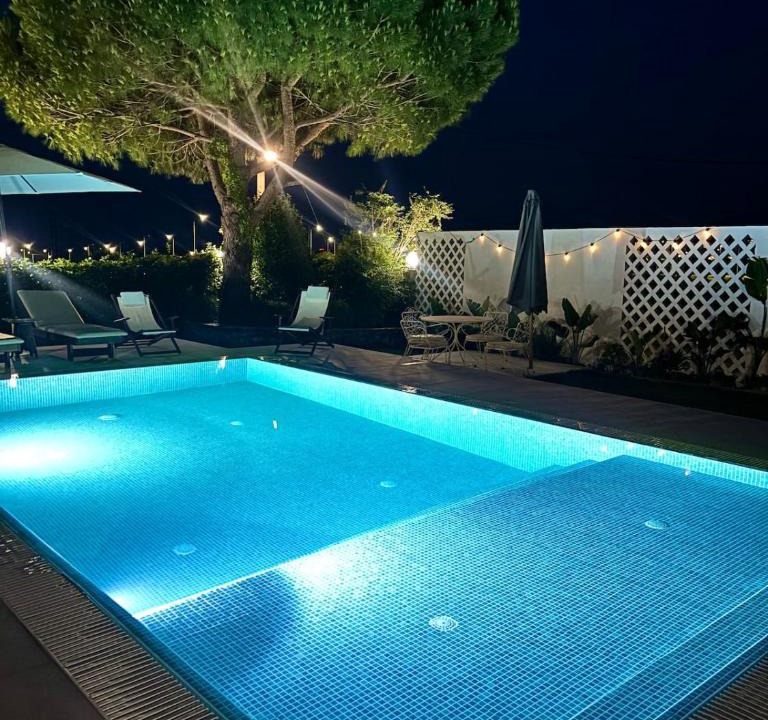 Leptokaria Villa | Villa with Private Pool by the coast of Olympus