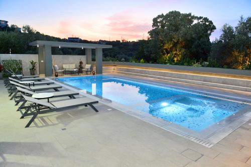 Kalithies Villa | Villa with private pool Zambakas
