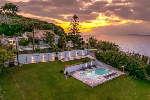 Termenades Villa | Villa Yialos by Villa Plus