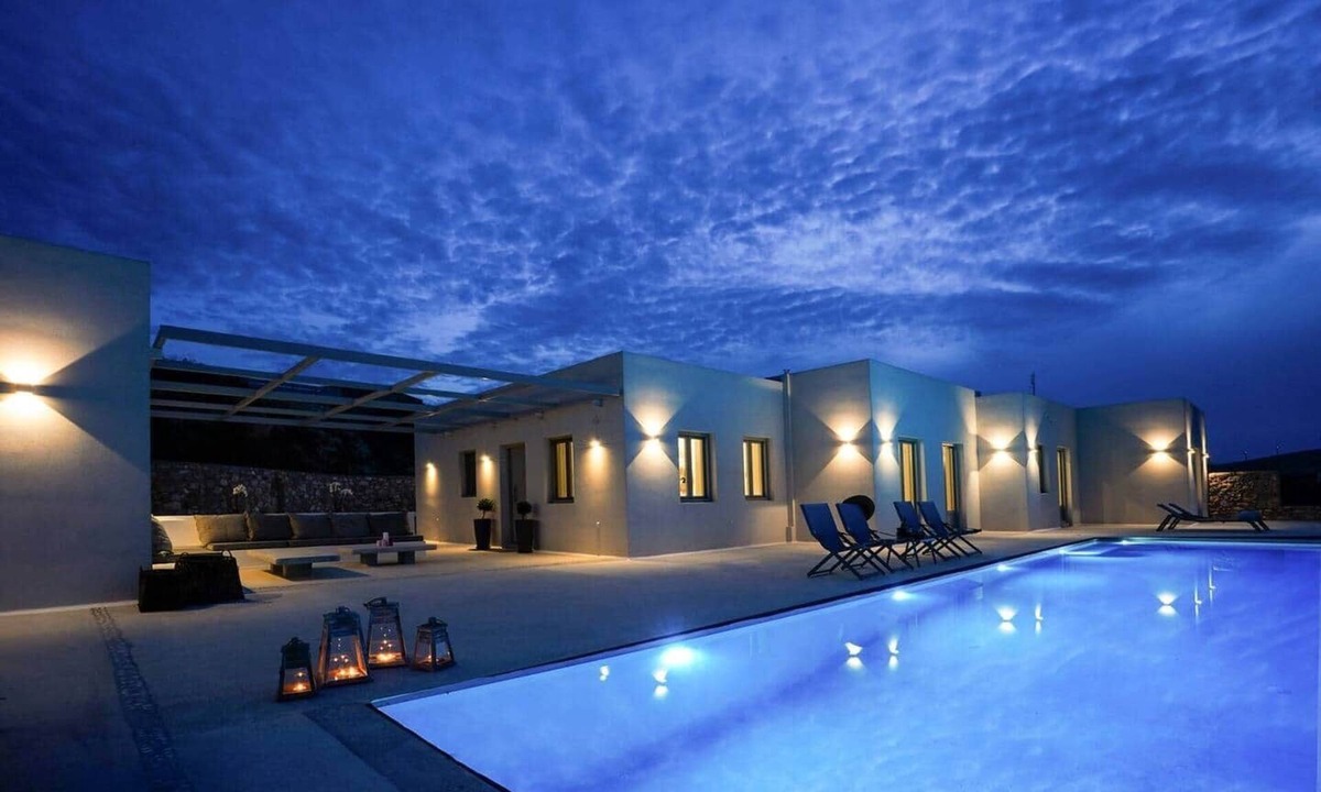 Naousa Villa | VIP Villa Pearl, Private pool, jacuzzi, sea view