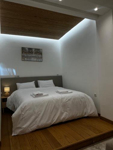Peiraiki Apartment | Wave House Piraiki