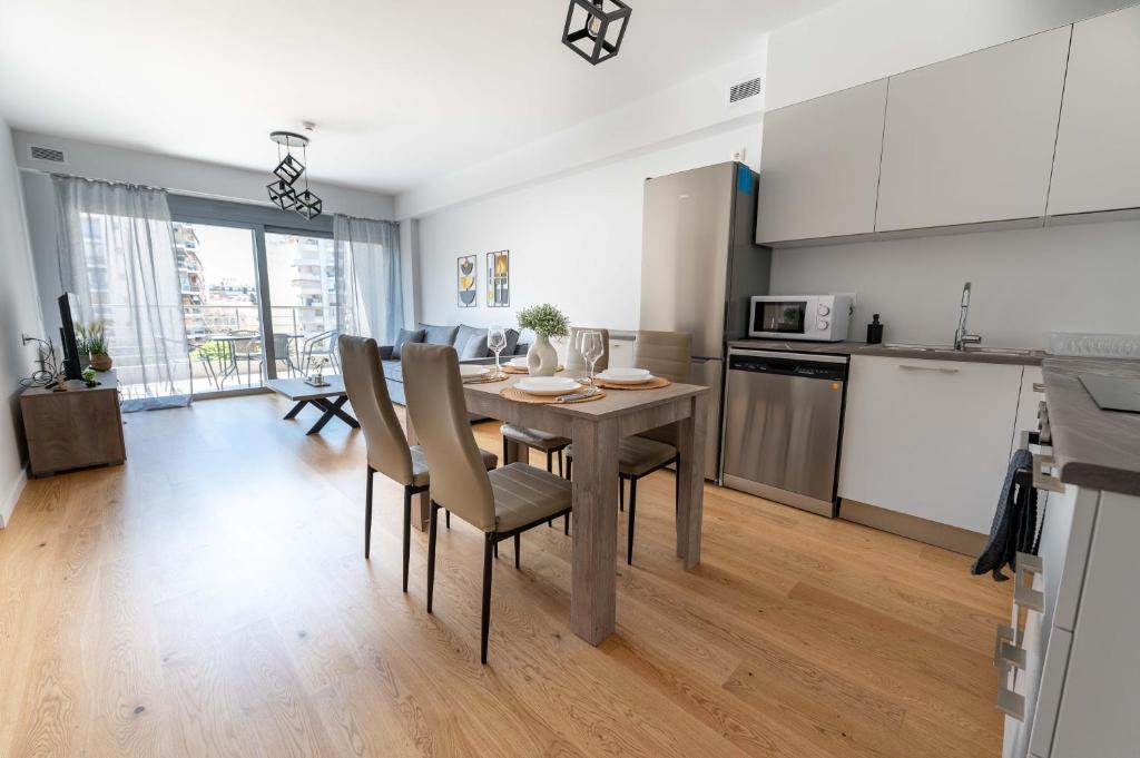 Palaio Faliro Apartment | Waylink Residences-Marina Floisvou-ZA