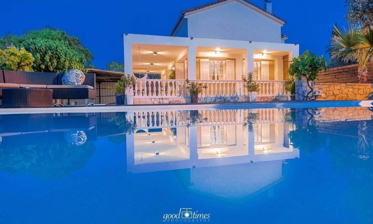 Pantokratoras Villa | Welcome to Pnoe Villa!