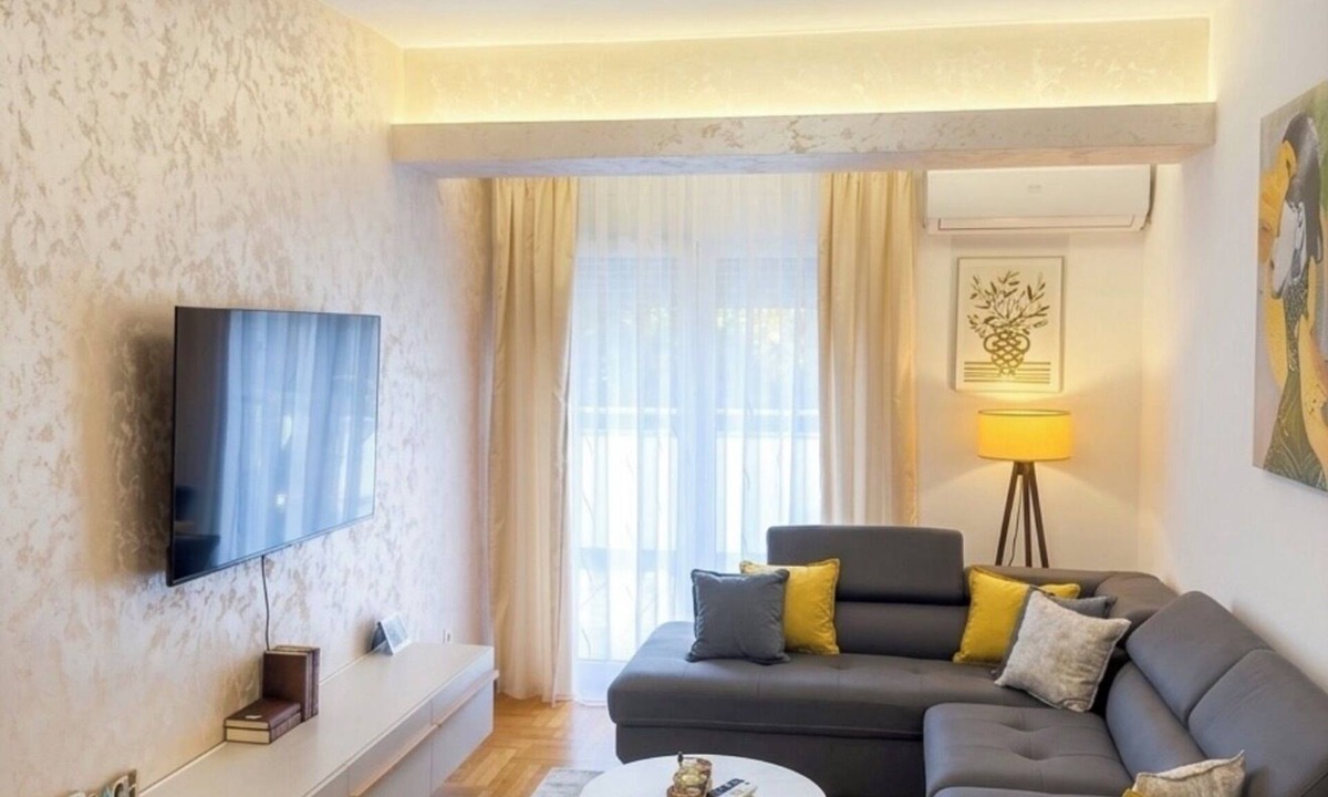 Centar Apartment | Welcome to your perfect Mediterranean getaway!