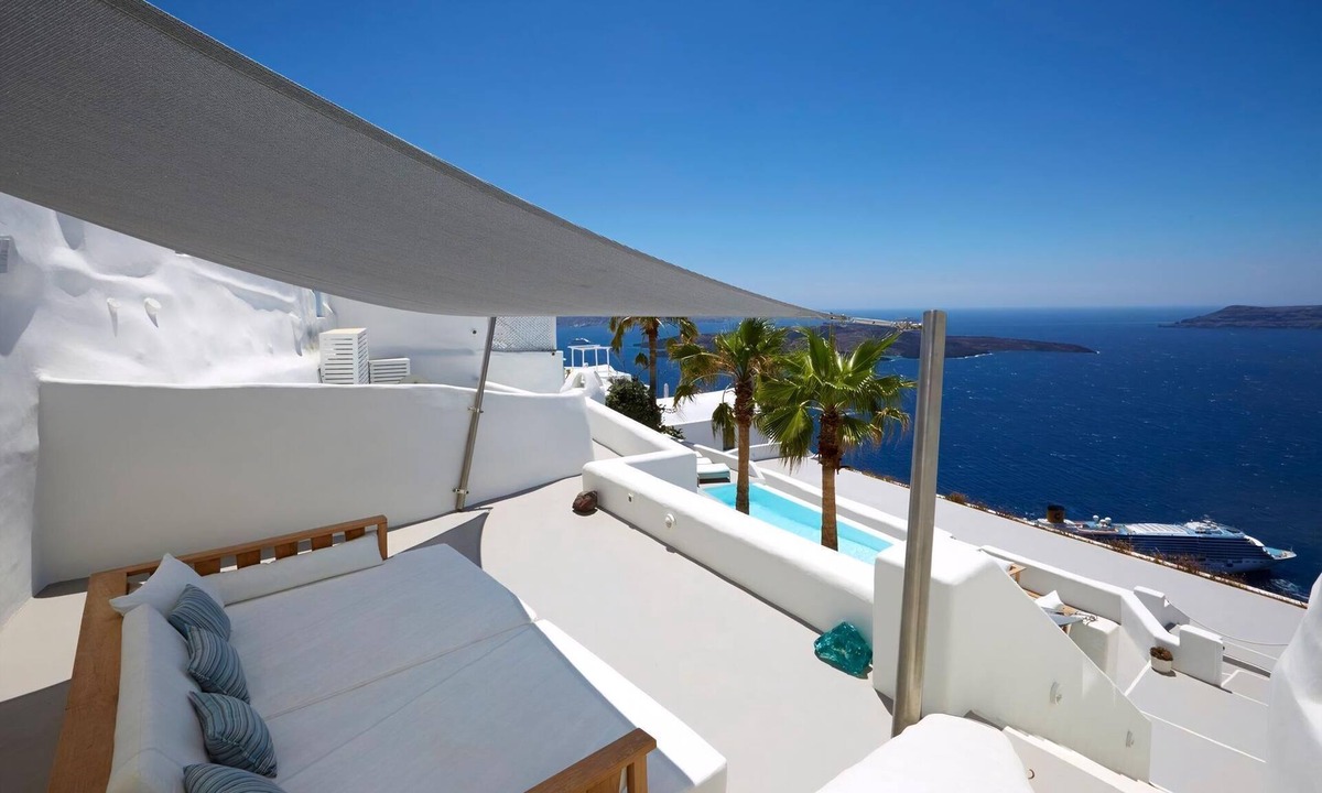Firostefani Villa | Wonderful Santorini Villa | 3 Bedrooms | Aura Villa | Private Infinity Pool