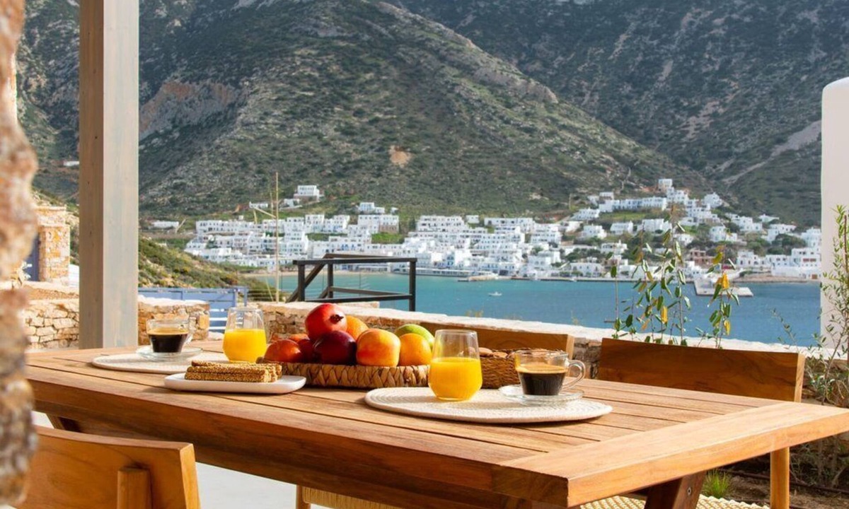 Sifnos Villa | Wonderful Sifnos Villa | Villa Majesty | Private Pool with Jets | Sea Front |.