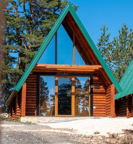 Zabljak Ski Chalet | Wood heaven