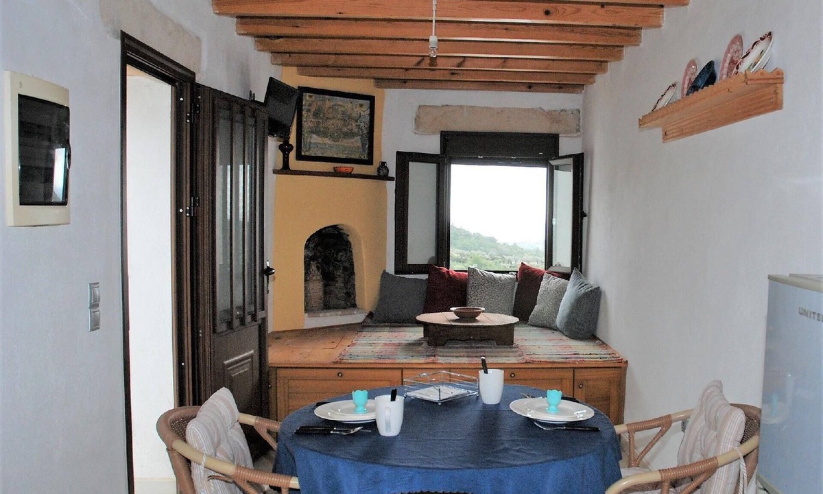 South Rhodes House | Yiannis Village House