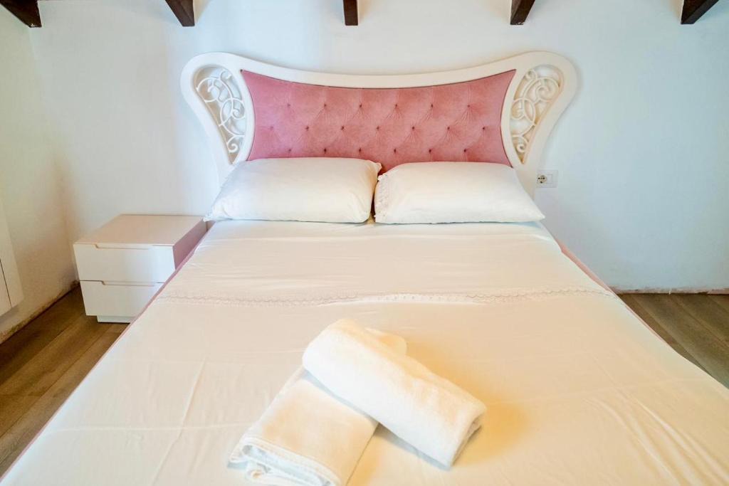 Bulqize House | Zabel Resort