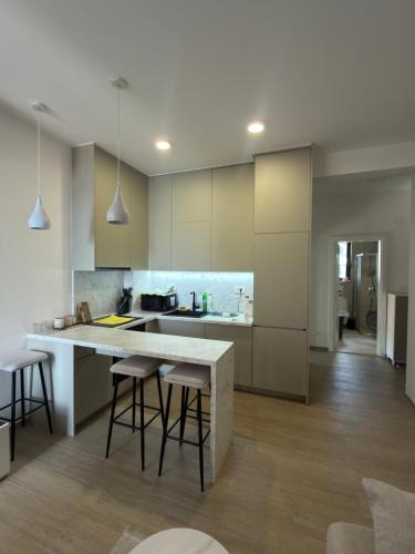 Bijela Apartment | Zenith Lux Apartment Beachfront & Parking