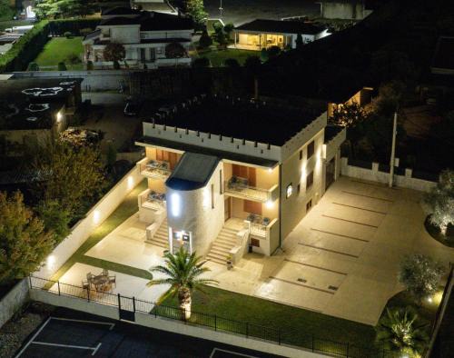 Mahala Hostel | Zeta Lux