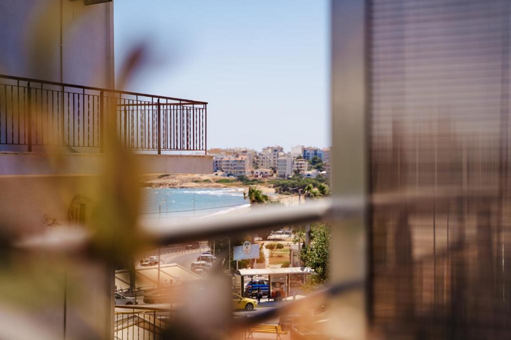 Rafina-Pikermi Apartment | Zoe Apartment Port View A