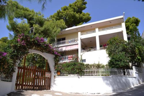 Poros Apartment | Zontanos Studios & Apartments