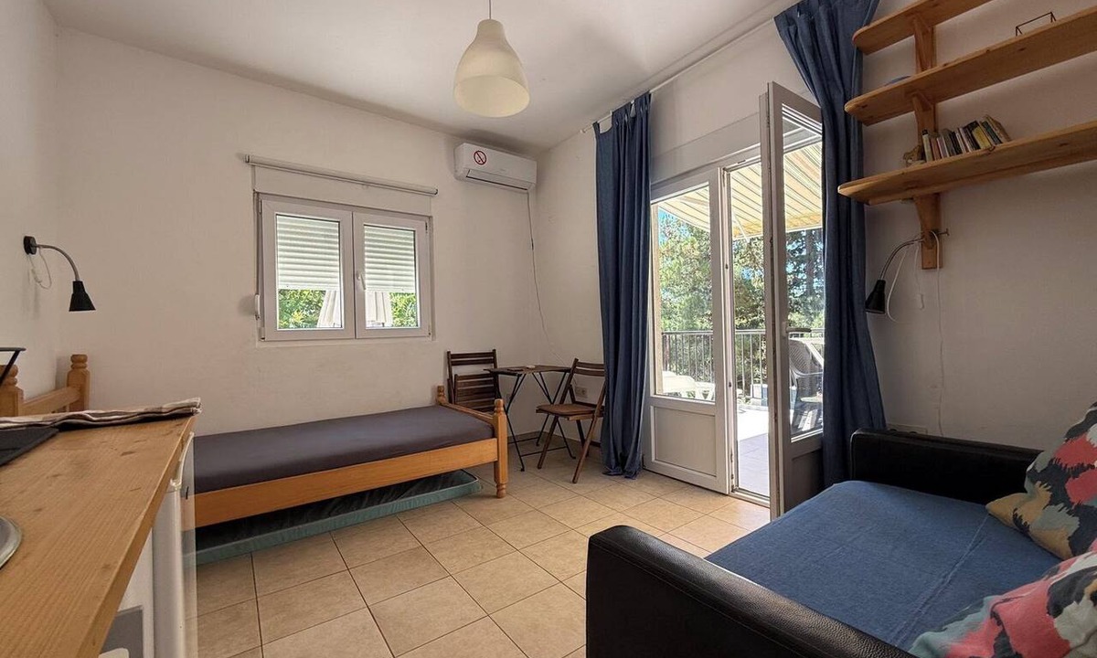 Bigovo Apartment | Žukovica - Cozy 1-bedroom apartment in fisherman village Bigova with AC