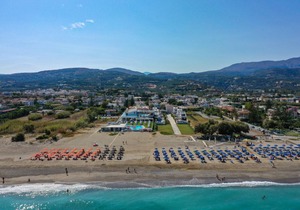 163 m² Villa ∙ 3 bedrooms ∙ 6 guests in Platanes