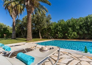 90 m² Villa ∙ 3 bedrooms ∙ 6 guests in Thinali